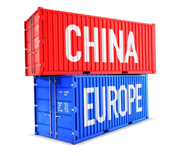 cinesespresso - la nuova via della seta - containers sovrapposti